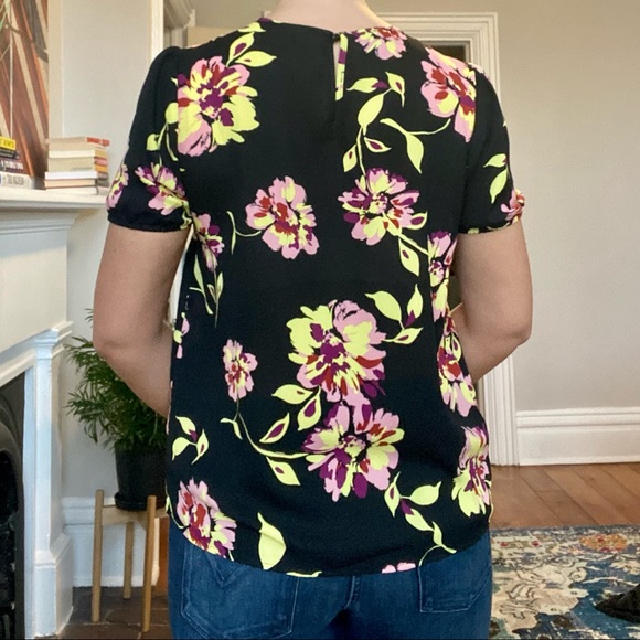 who what where by Target Blouse / Size Medium - Picture 2 of 6